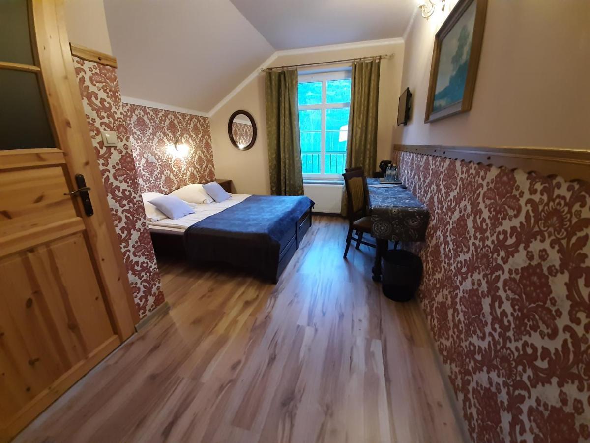 Dworek Bursztynowe Piaski Gdansk Luaran gambar
