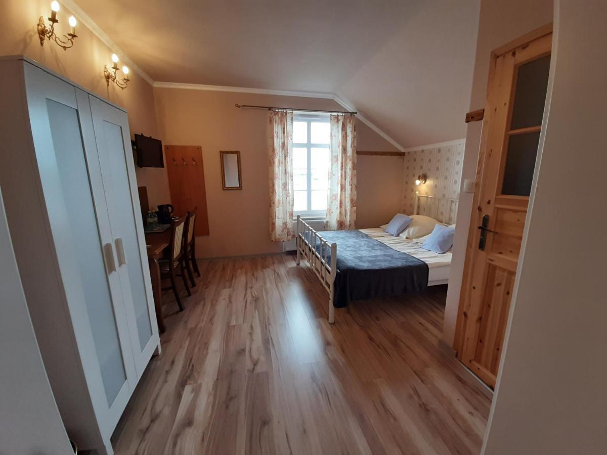 Dworek Bursztynowe Piaski Gdansk Luaran gambar